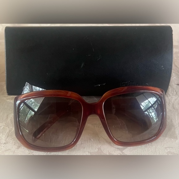 FENDI Sunglasses (725 Blonde)